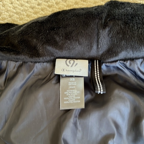 NWOT C9 by Champion puffer vest size Extra Small - Picture 5 of 8